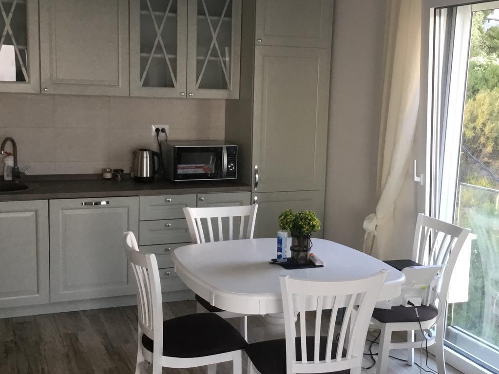 Yourhome Beach First Line Добра вода Екстериор снимка